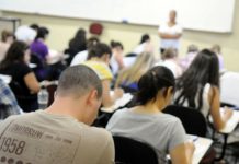 Processo Seletivo com vagas para auxiliar de sala recebe inscrições até o dia 2 de março